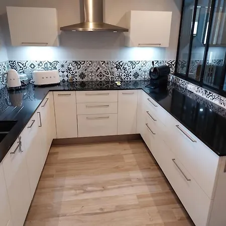 Maison 10p Avec Piscine Privative Et Chauffee - Reservation Sur Https Auxportesdetretat Fr Villa Villainville