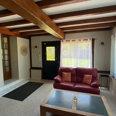 Villa Maison 10p Avec Piscine Privative Et Chauffee - Reservation Sur Https Auxportesdetretat Fr